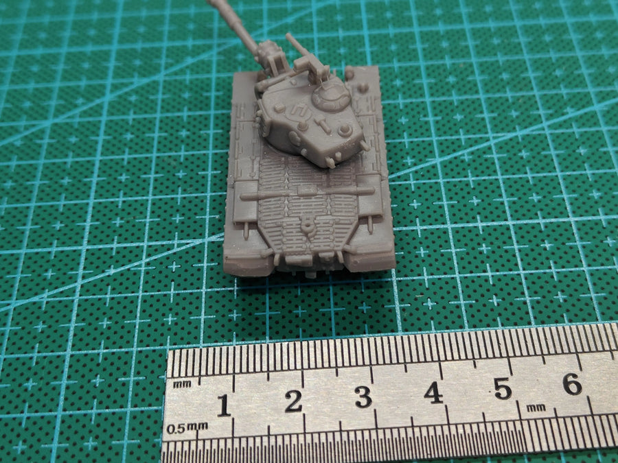 1/144 Scale M46 Patton Tank MODEL KIT
