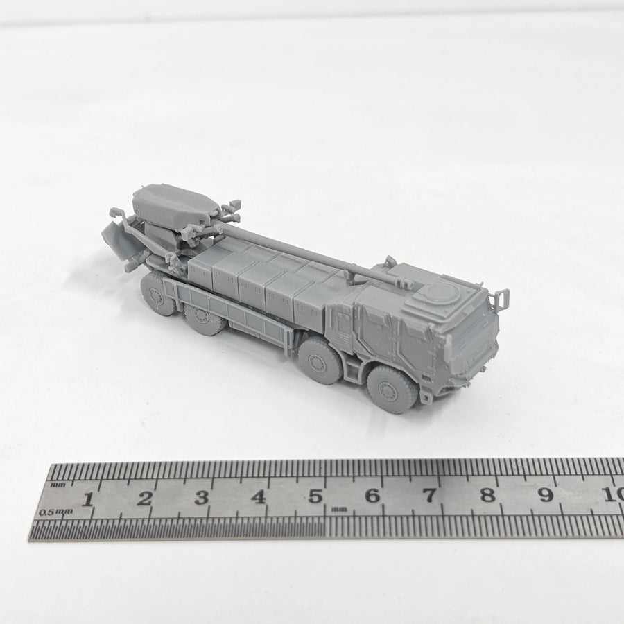 Modern HIMARS Multiple Rocket Launcher System 1/144 Resin Vehicle Kit - resin model view 2