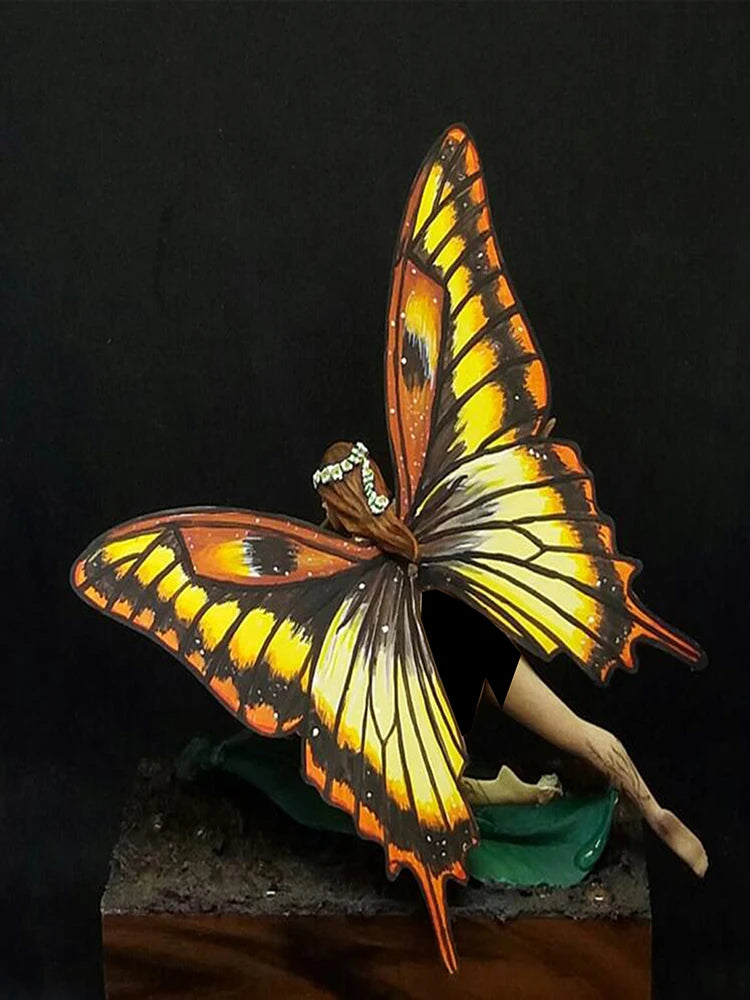 1/18 Winged Fairy, Resin Model Figure Kit, Fantasy Theme, Unassembled and Unpainted
