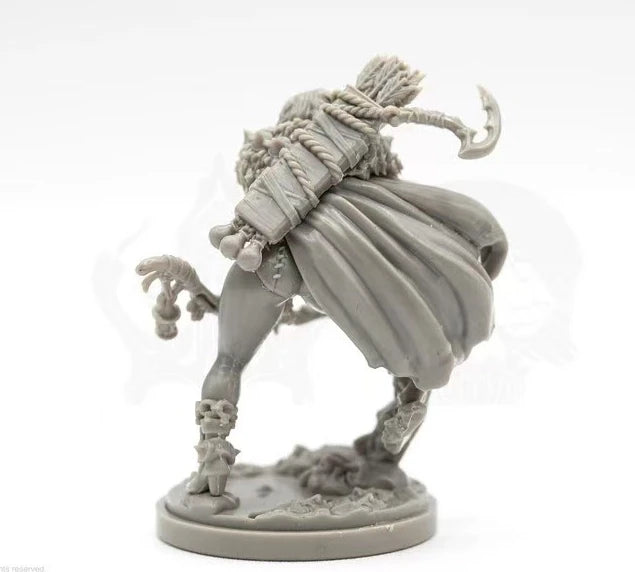 Dead Kingdom Undead Survivor, Resin Model Figure Kit, Fantasy Theme, Unassembled and Unpainted