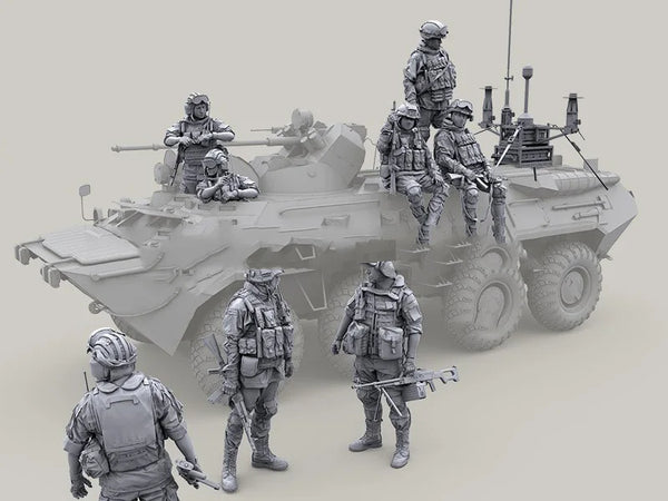 1/35 Modern Military Soldiers with Armored Personnel Carrier, 8 Figures, Resin Model Figure Kit, Unassembled and Unpainted