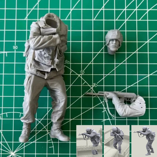 1/16 Modern Russian Soldier in Tactical Crouch, Resin Model Figure Kit, Unassembled and Unpainted