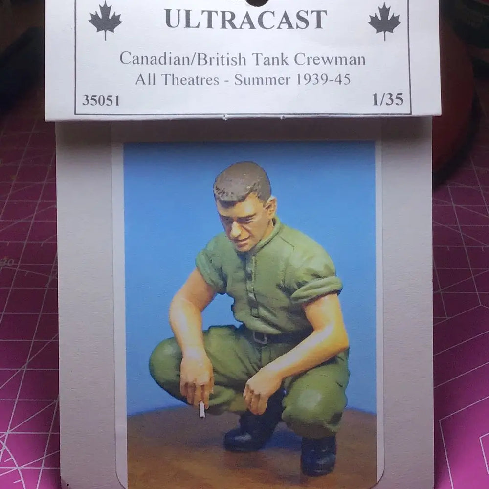 1/35 WWII Tank Crewman Reclining, Resin Model Figure Kit, Unassembled and Unpainted