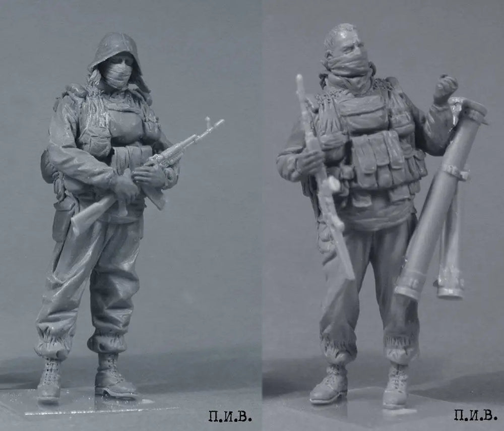 1/35 Modern Special Forces with Support Weapon Team, 2 Figures, Resin Model Figure Kit, Unassembled and Unpainted