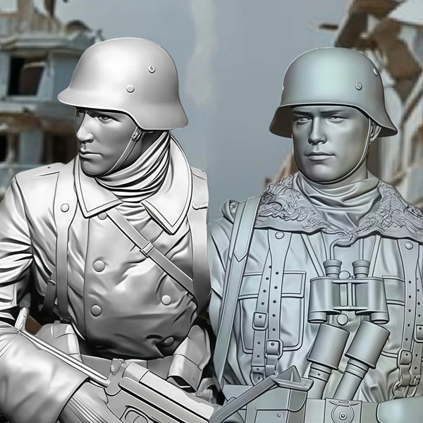 1/16 WWII German Infantry Squad in Tunic and Greatcoat, 6 Figures, Resin Model Figure Kit, Unassembled and Unpainted