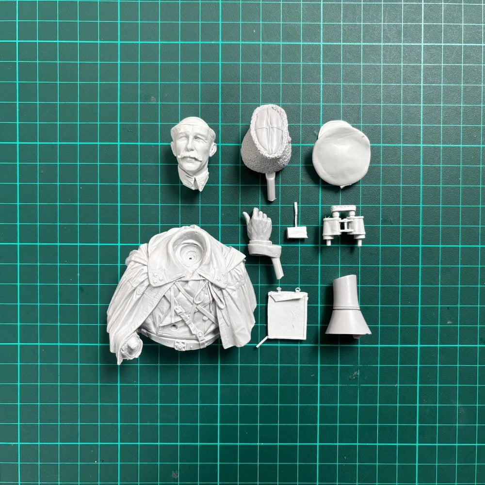1/10 Napoleonic Officer in Bicorne and Cape, Resin Model Bust Kit, Unassembled and Unpainted