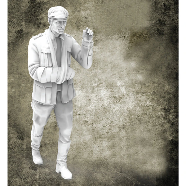 1/35 Modern Soldier in Dress Uniform, Resin Model Figure Kit, Unassembled and Unpainted