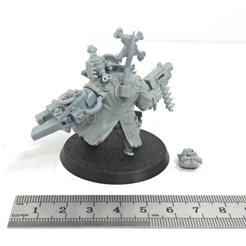 55mm Orc Warrior with Heavy Armor, Resin Model Figure Kit, Fantasy Theme, Unassembled and Unpainted