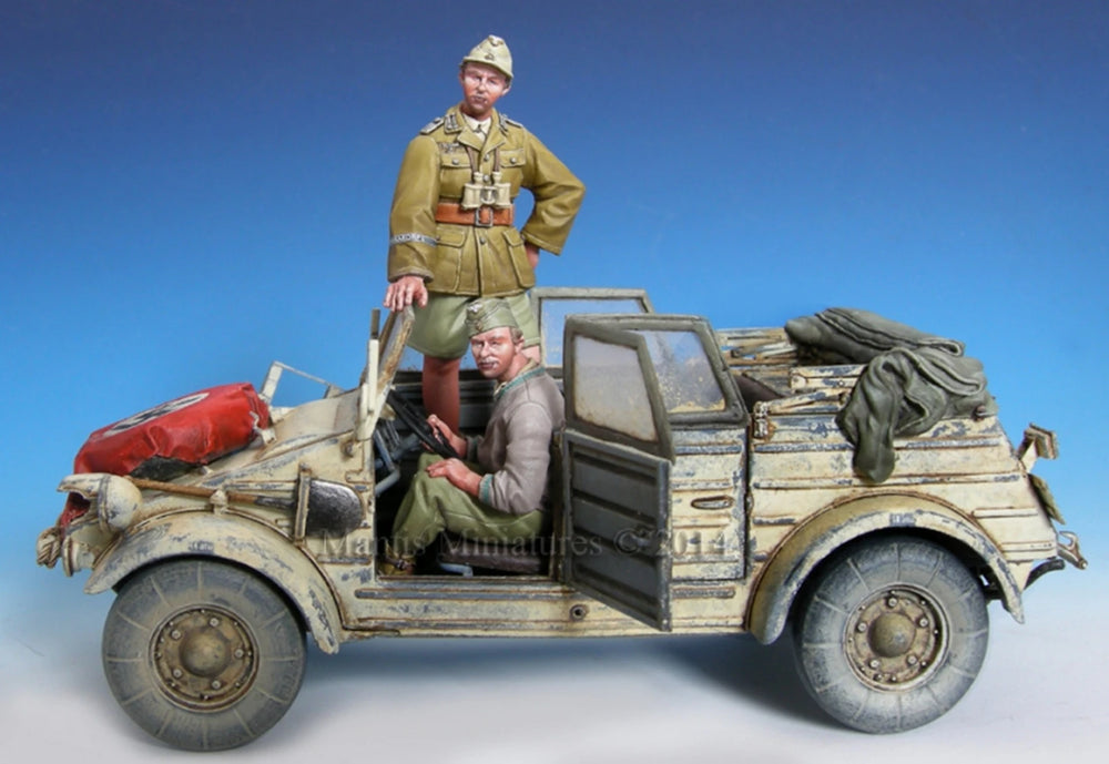 1/35 WWII German Kubelwagen with Crew, 4 Figures, Resin Model Vehicle Kit, Unassembled and Unpainted