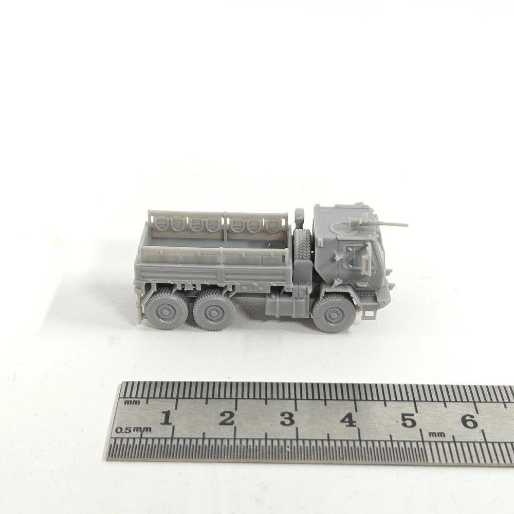 1/144 Modern U.S. M1083 FMTV Cargo Truck, Resin Model Vehicle Kit, Unassembled and Unpainted