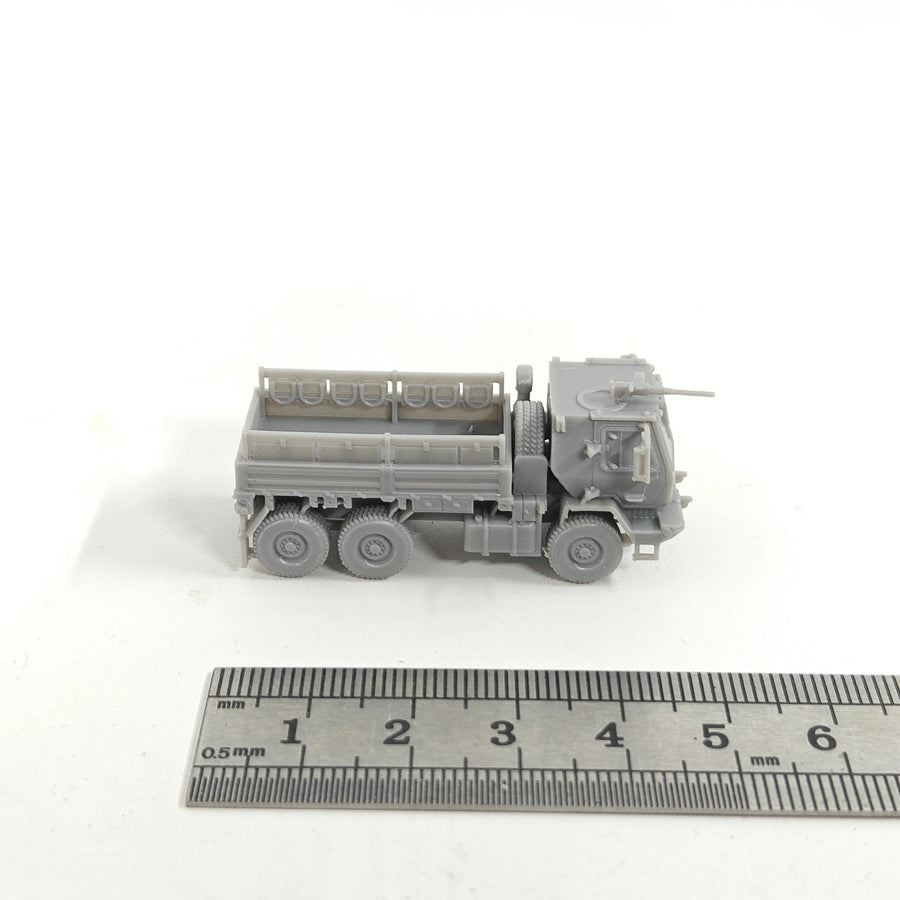 1/144 Scale M1083 FMTV Cargo Truck MODEL KIT