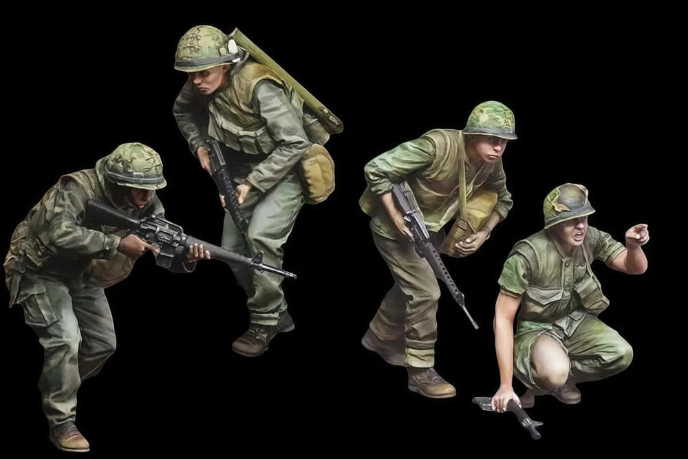 1/35 WWII US Infantry Advancing with Grenades, 4 Figures, Resin Model Figure Kit, Unassembled and Unpainted