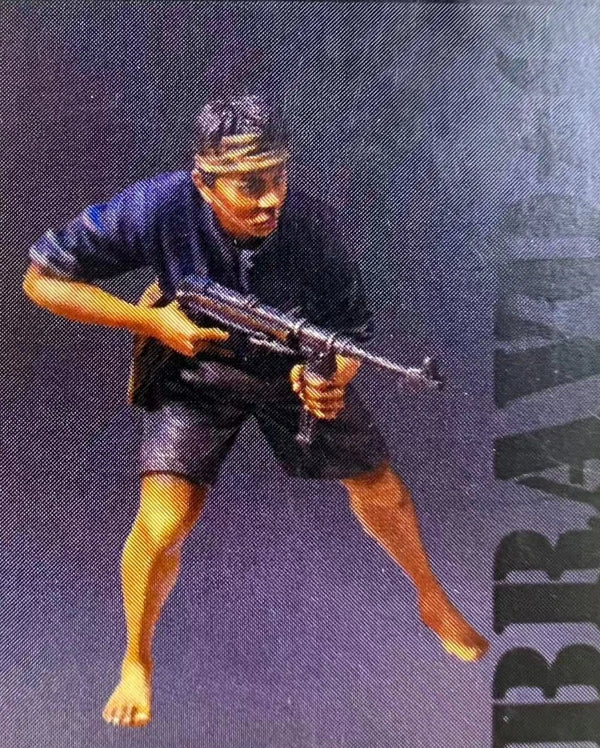 1/35 Vietnam War Vietnamese Militia Soldier, Resin Model Figure Kit, Unassembled and Unpainted
