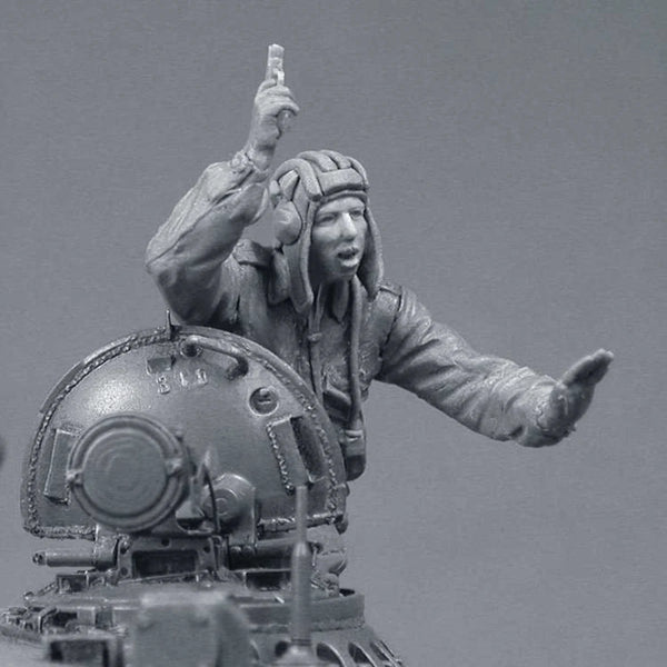 1/35 Barbarian Warriors, 2 Figures, Resin Model Figure Kit, Fantasy Theme, Unassembled and Unpainted
