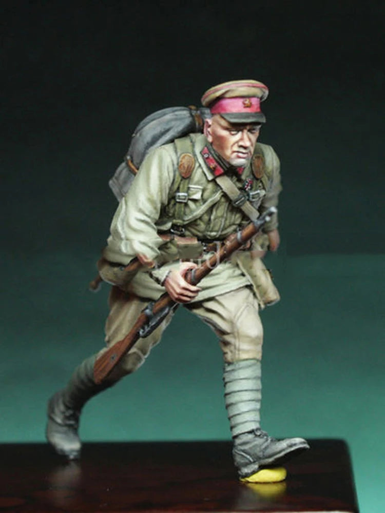 1/35 WWII Soviet RKKA Sergeant, Resin Model Figure Kit, Unassembled and Unpainted