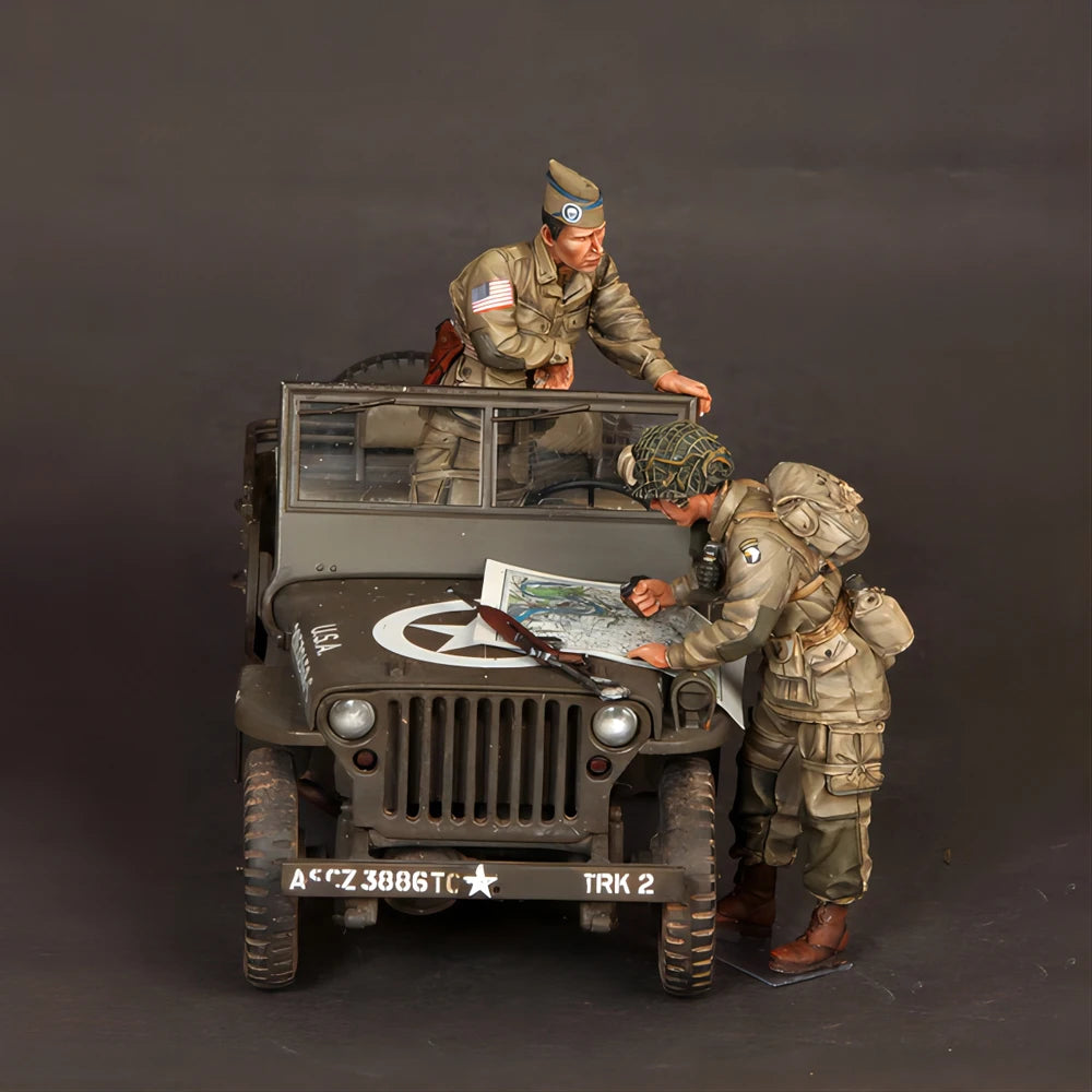 1/35 WWII US Army Soldiers with Willys MB Jeep, 2 Figures, Resin Model Figure Kit, Unassembled and Unpainted