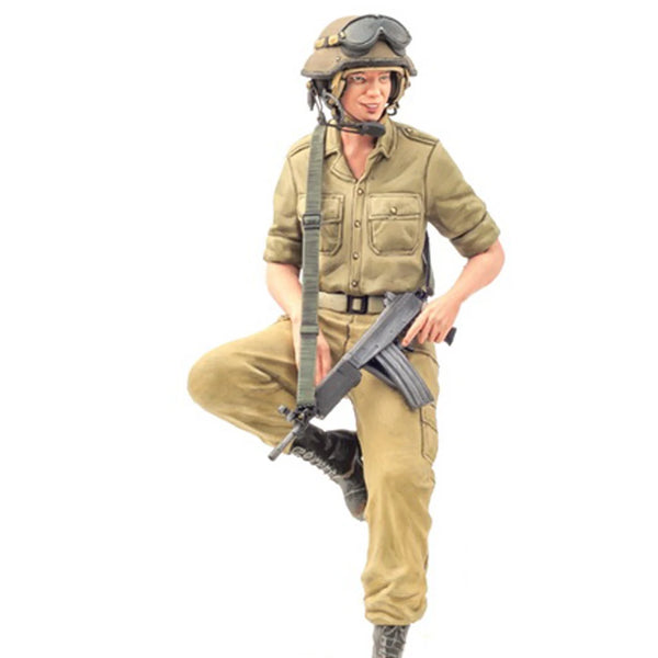 1/16 Modern IDF Female Tanker, Resin Model Figure Kit, Unassembled and Unpainted
