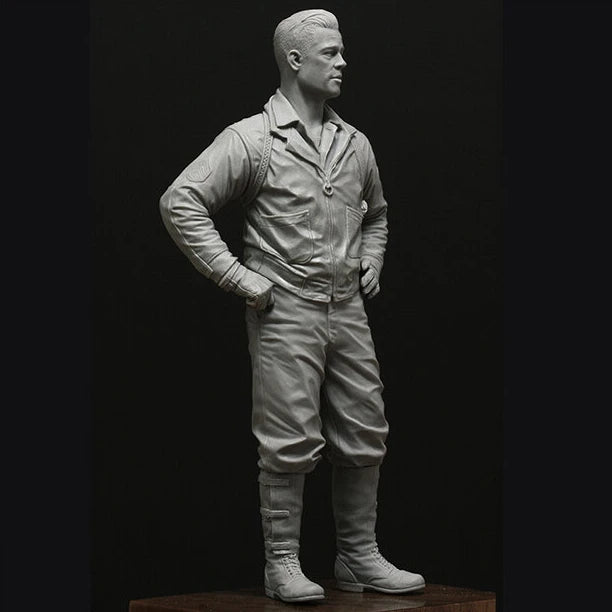 1/16 WWII US Tank Commander Hands on Hips, Resin Model Figure Kit, Unassembled and Unpainted