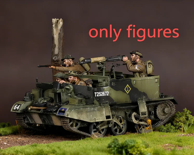 1/35 WWII Soviet Tank Crew Dismounting, 4 Figures, Resin Model Figure Kit, Unassembled and Unpainted