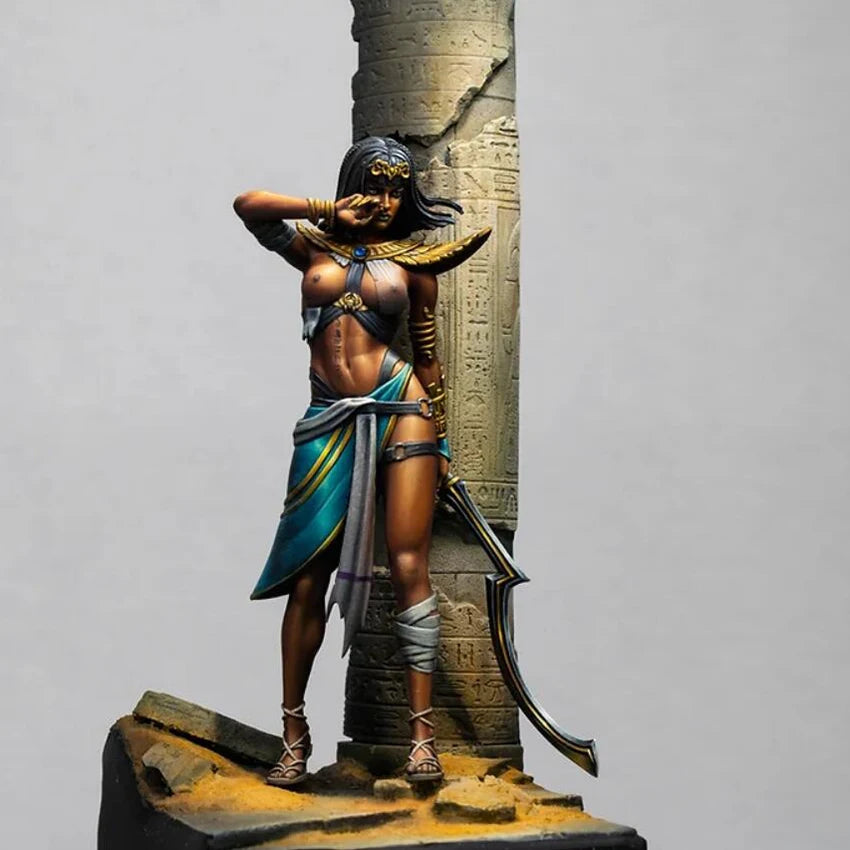 1/24 Ancient Egyptian Fantasy Warrior, Resin Model Figure Kit, Unassembled and Unpainted