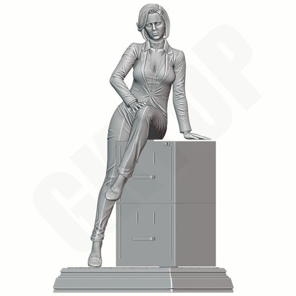 1/24 Office Suit Lady, Resin Model Figure Kit, Unassembled and Unpainted