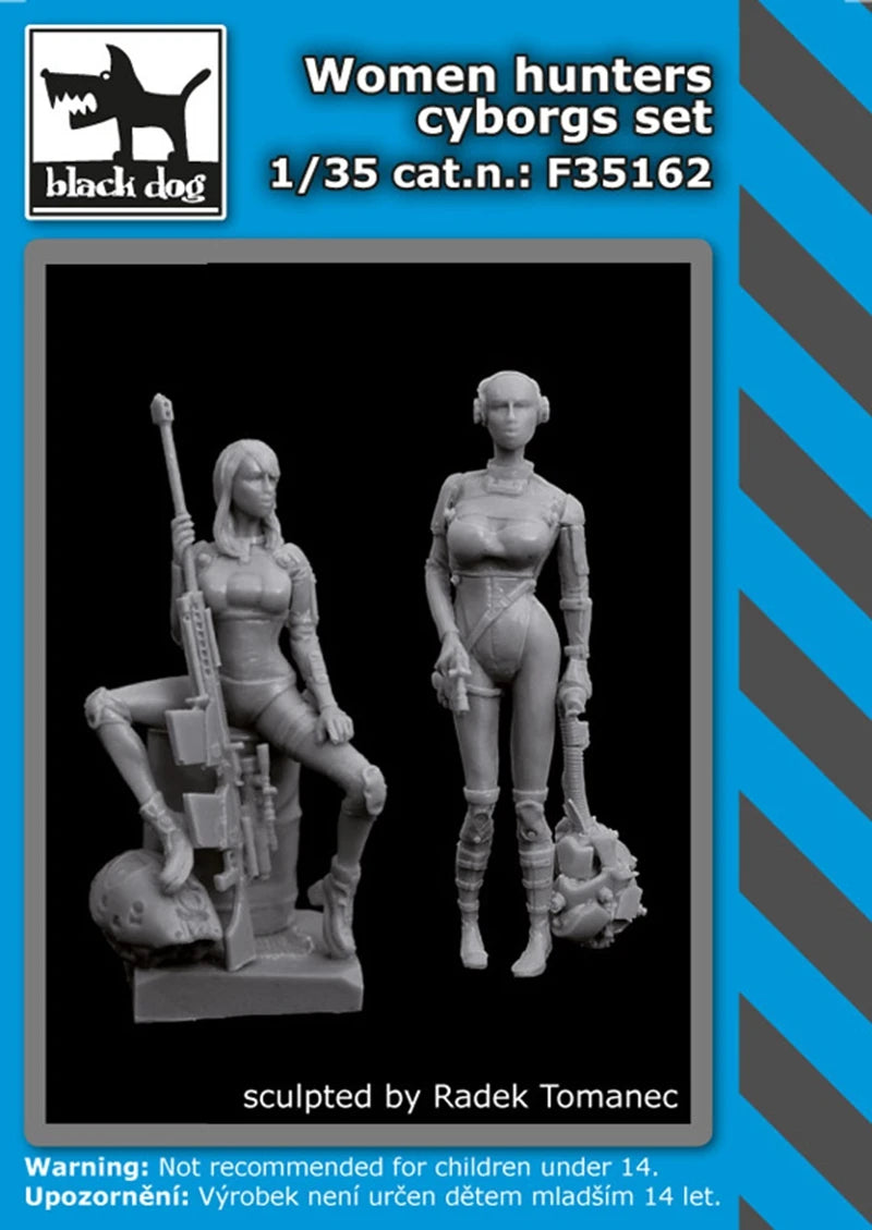 1/35 Female Cyborg Hunters, 3 Figures, Resin Model Figure Kit, Sci-Fi Theme, Unassembled and Unpainted