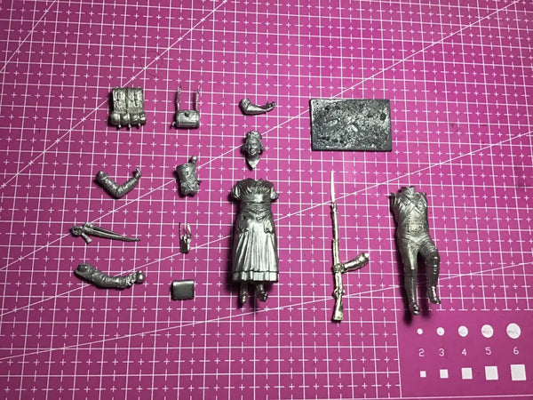 1/32 Female, 3 Figures, Resin Model Figure Kit, Anime Theme, Unassembled and Unpainted