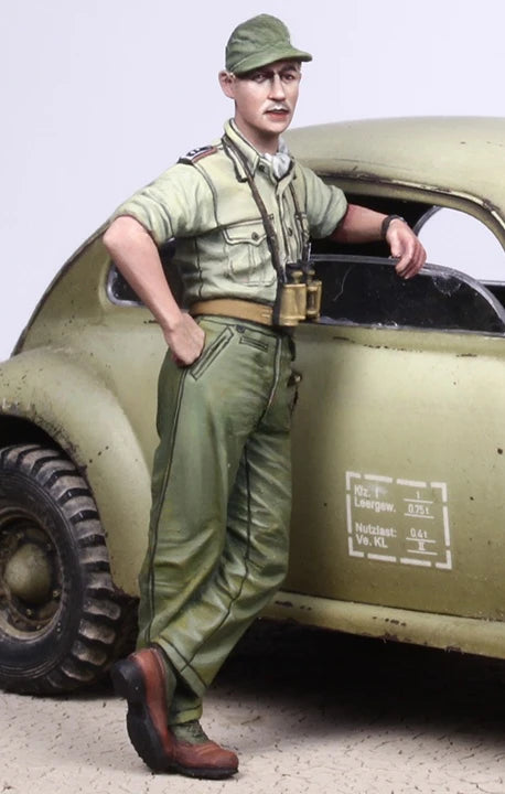 1/35 WWII American Soldier with Jeep, Resin Model Figure Kit, Unassembled and Unpainted