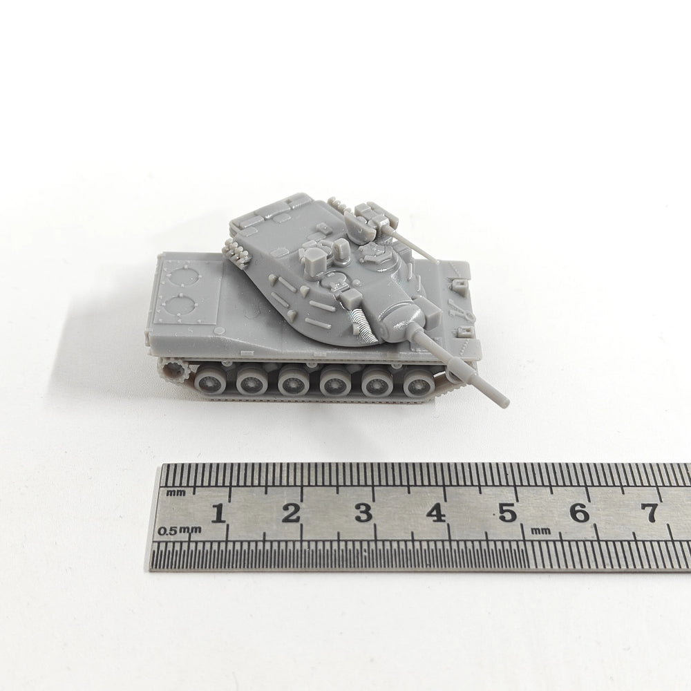1/144 Cold War West German Kpz 70 MBT, Resin Model Vehicle Kit, Unassembled and Unpainted