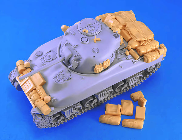 1/35 WWII American M4A1 Sherman, Resin Model Vehicle Kit, Unassembled and Unpainted