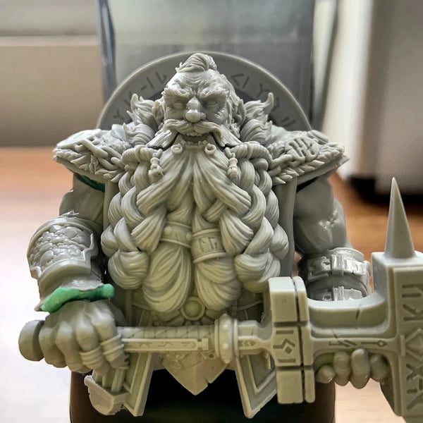 1/10 Dwarf Soldier, Resin Model Bust Kit, Fantasy Theme, Unassembled and Unpainted