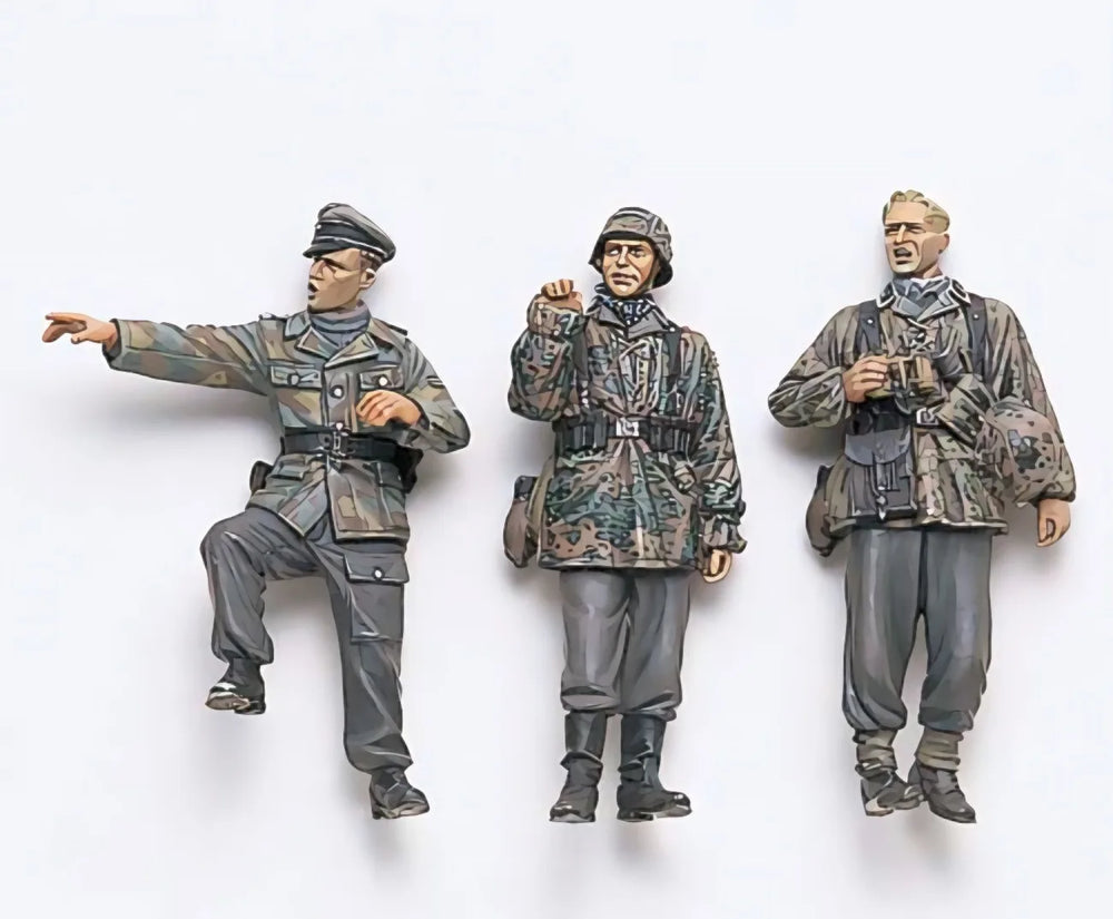 1/35 WWI German Soldiers in Autumn Campaign, 3 Figures, Resin Model Figure Kit, Unassembled and Unpainted