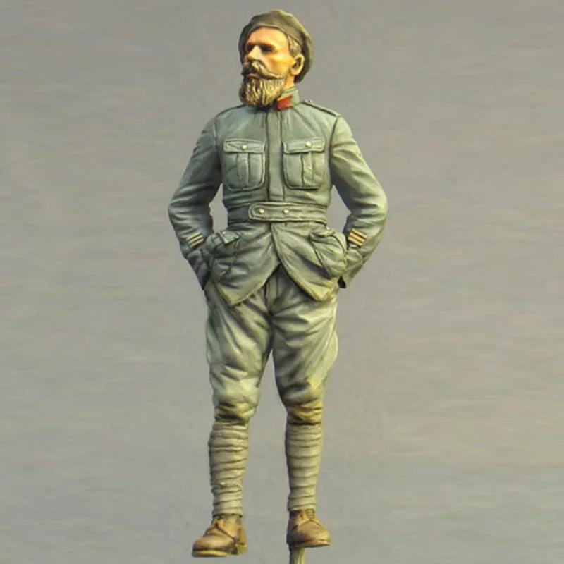 1/35 WWI French Tank Soldier, Resin Model Figure Kit, Unassembled and Unpainted