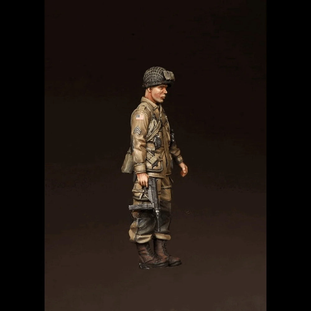1/35 WWII US Army Paratrooper, Resin Model Figure Kit, Unassembled and Unpainted