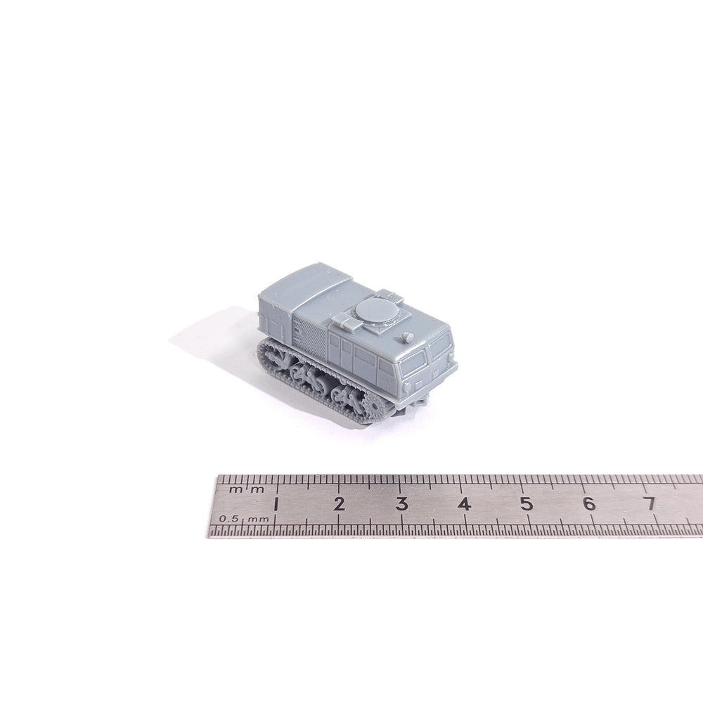 1/144 WWII American M4 High-Speed Tractor, Resin Model Vehicle Kit, Unassembled and Unpainted