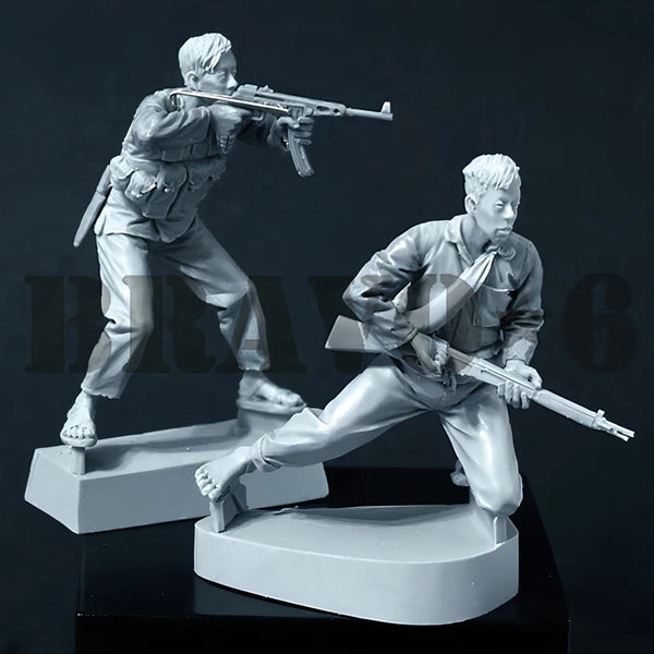 1/35 Modern Infantry Squad Advancing, 2 Figures, Resin Model Figure Kit, Unassembled and Unpainted