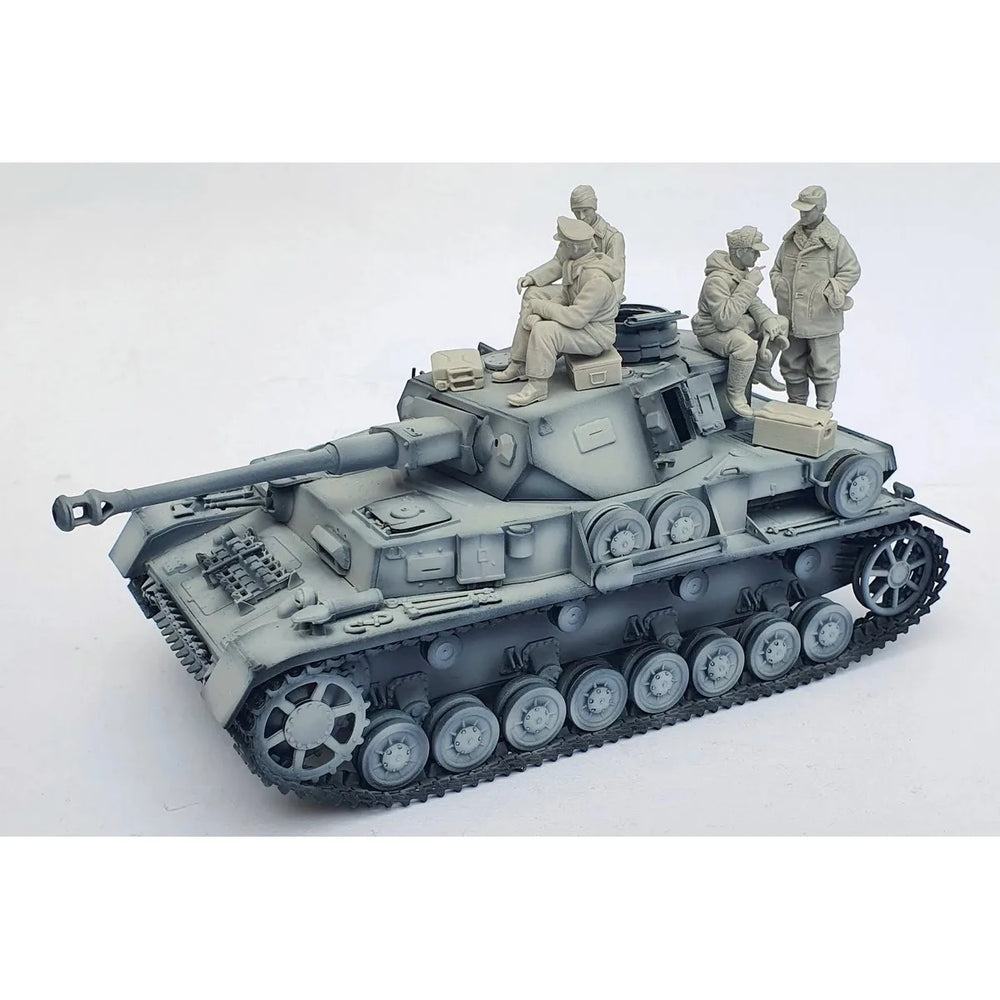 1/35 WWII German Panzer Tank, 4 Figures, Resin Model Diorama Kit, Unassembled and Unpainted