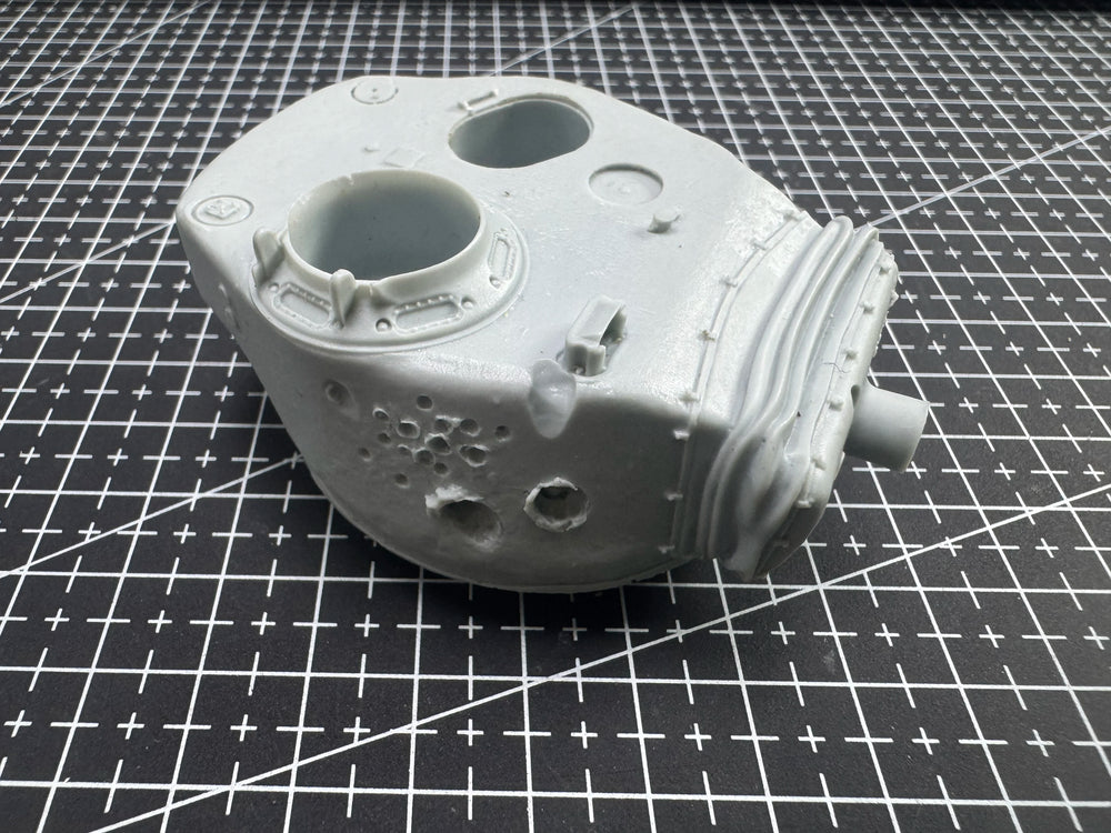 1/35 WWII German Tank Turret Battle Damaged, Resin Model Vehicle Kit, Unassembled and Unpainted