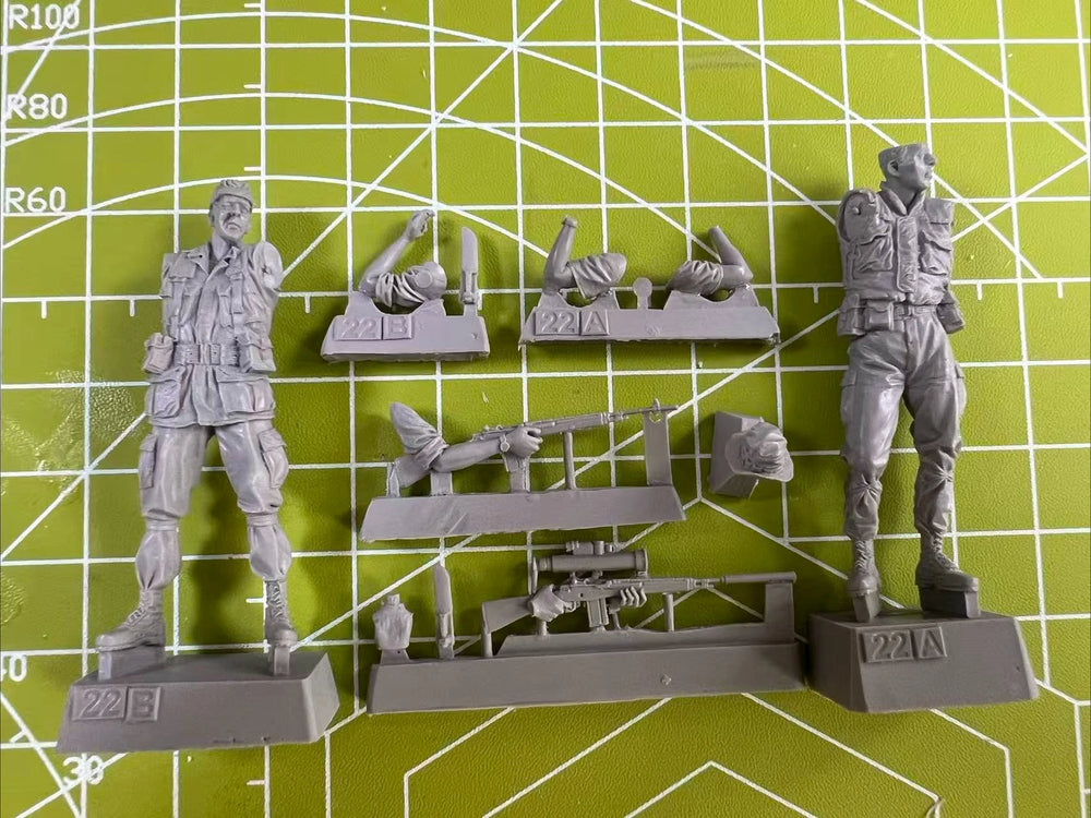 1/35 Vietnam War U.S. Army Infantry Squad, 2 Figures, Resin Model Figure Kit, Unassembled and Unpainted
