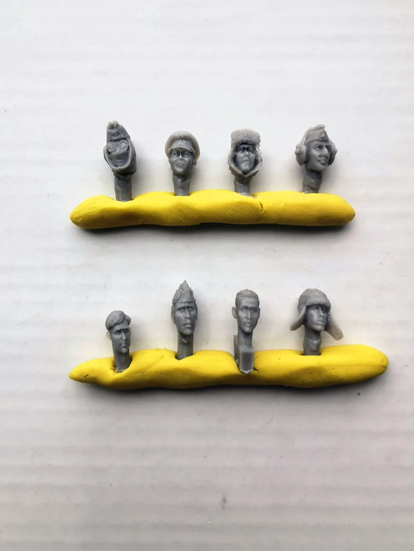 1/35 WWII German Military Heads, 8 Figures, Resin Model Figure Kit, Unassembled and Unpainted