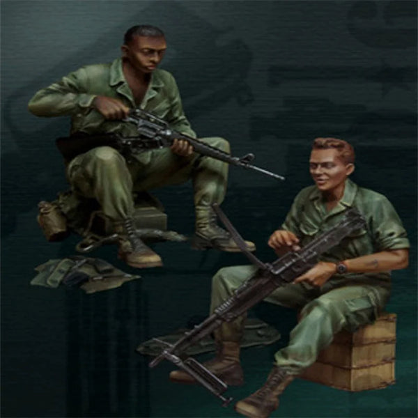 1/35 Vietnam War US Infantry Resting, 2 Figures, Resin Model Figure Kit, Unassembled and Unpainted