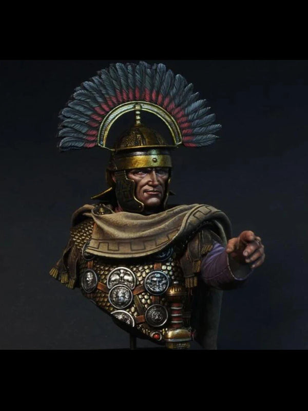 1/10 Ancient Roman Officer in Plumed Helmet, Resin Model Bust Kit, Unassembled and Unpainted