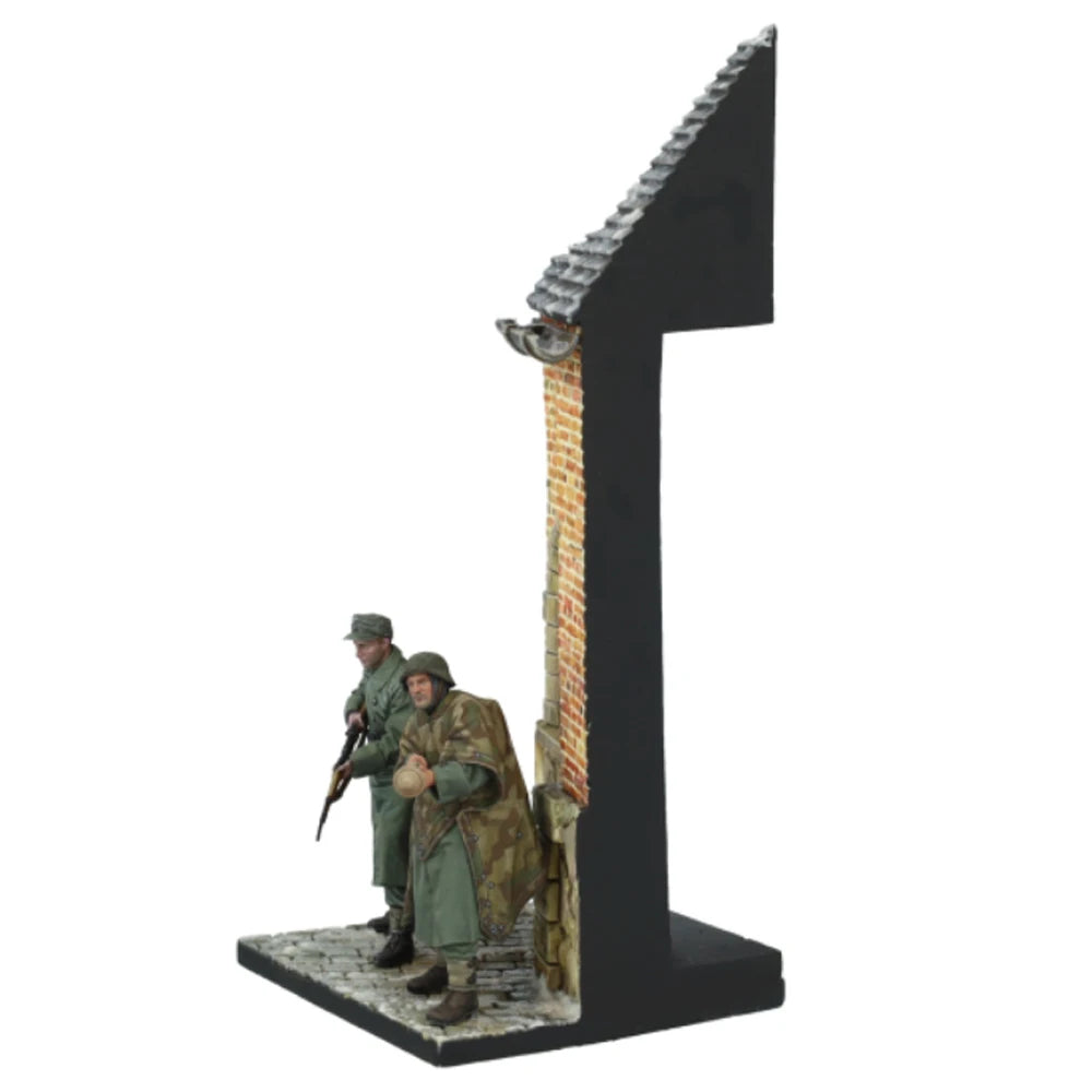 1/35 WWII Anti-Tank Squad, 4 Figures, Resin Model Diorama Kit, Unassembled and Unpainted