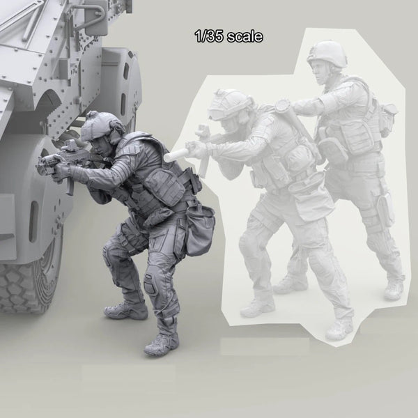 1/35 Modern Tactical Operators with Body Armor, 3 Figures, Resin Model Figure Kit, Unassembled and Unpainted