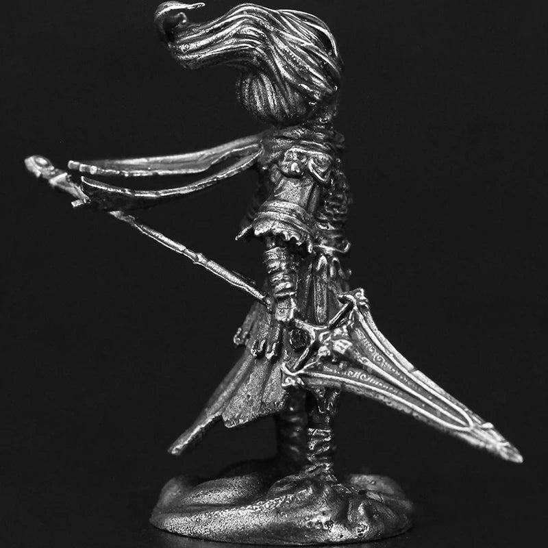 Medieval Dark Fantasy Warrior, Resin Model Figure Kit, Unassembled and Unpainted