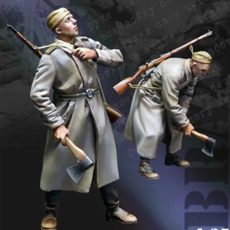 1/35 Cold War Soviet Soldiers with Rifles, 2 Figures, Resin Model Figure Kit, Unassembled and Unpainted