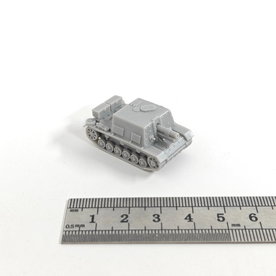 1/144 Scale Sturm-Infanteriegeschütz 33B MODEL KIT