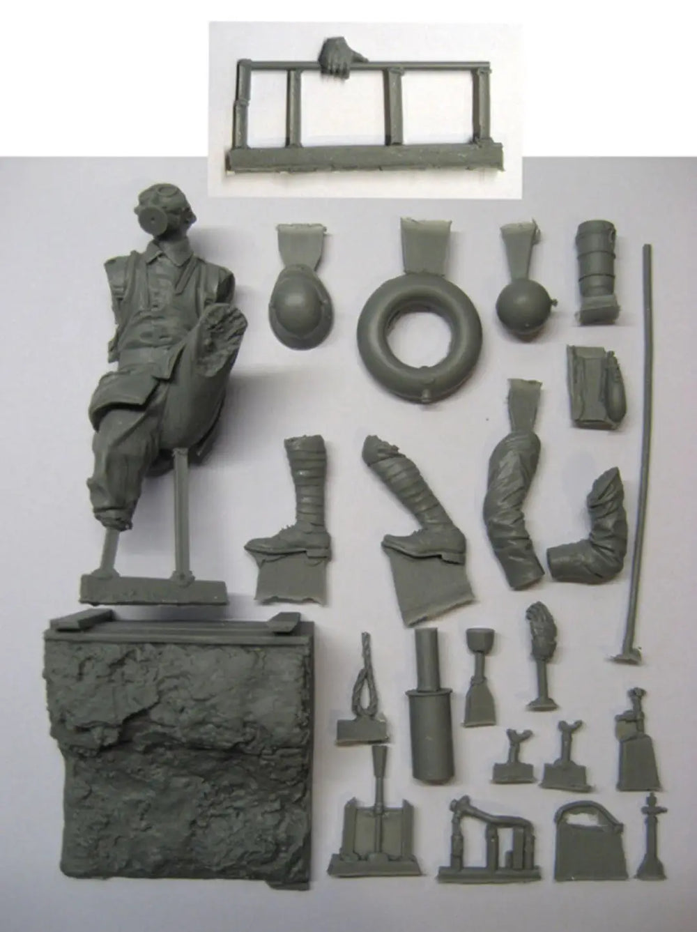 1/16 WWII German Infantry Scaling Fortification, Resin Model Figure Kit, Unassembled and Unpainted