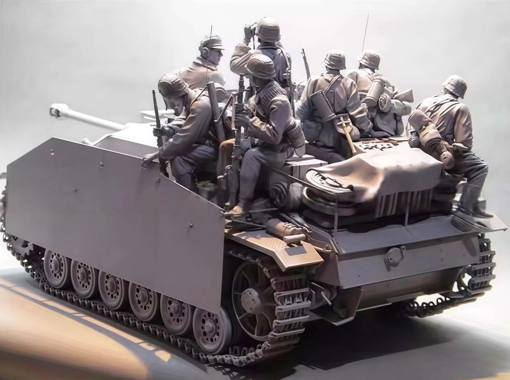 1/16 WWII German Tank Crew Soldiers, 8 Figures, Resin Model Figure Kit, Unassembled and Unpainted