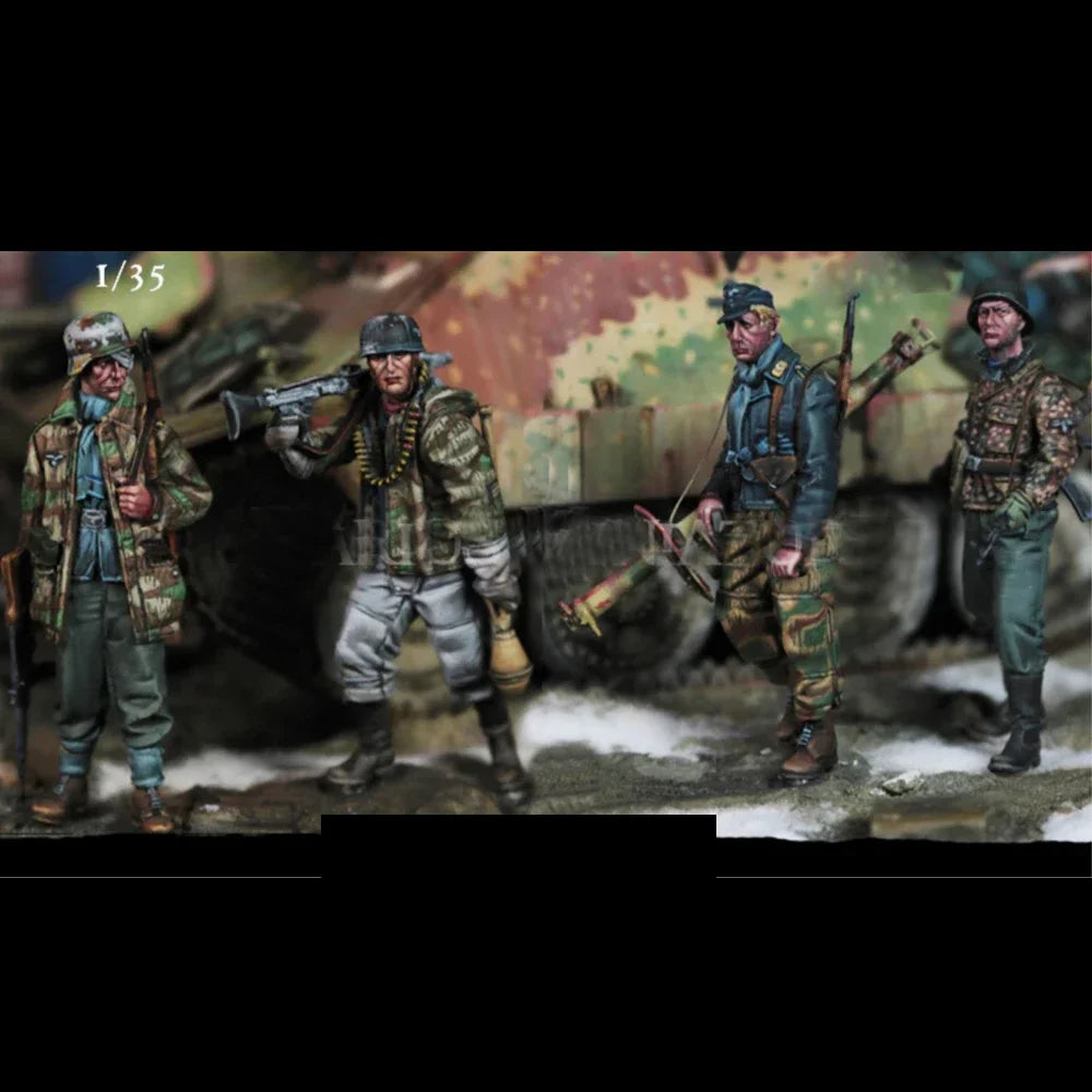 1/35 WWII German Luftwaffe Soldiers, 5 Figures, Resin Model Figure Kit, Unassembled and Unpainted